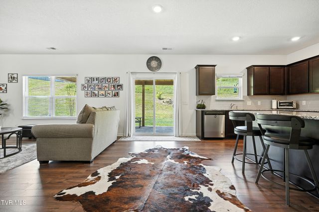1260 Valley Parke Drive, Kingsport, TN 37663