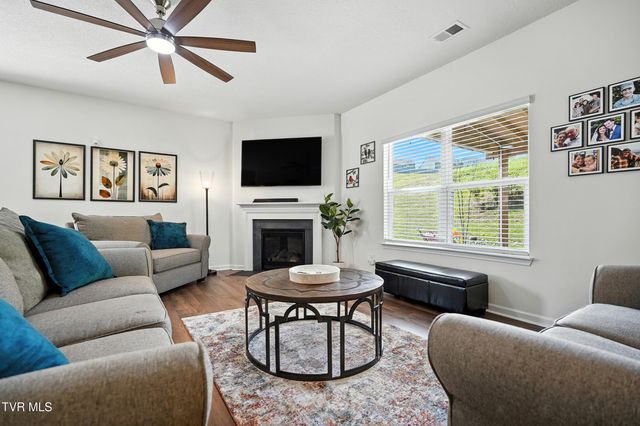 1260 Valley Parke Drive, Kingsport, TN 37663