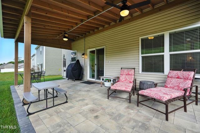 1260 Valley Parke Drive, Kingsport, TN 37663