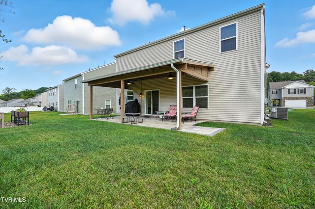 1260 Valley Parke Drive, Kingsport, TN 37663