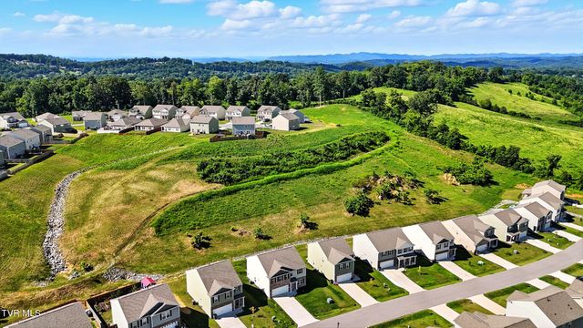 1260 Valley Parke Drive, Kingsport, TN 37663
