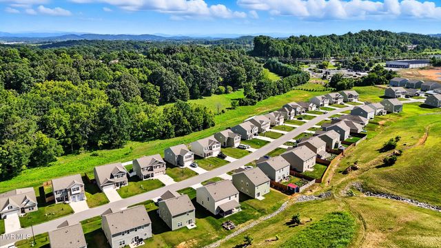 1260 Valley Parke Drive, Kingsport, TN 37663