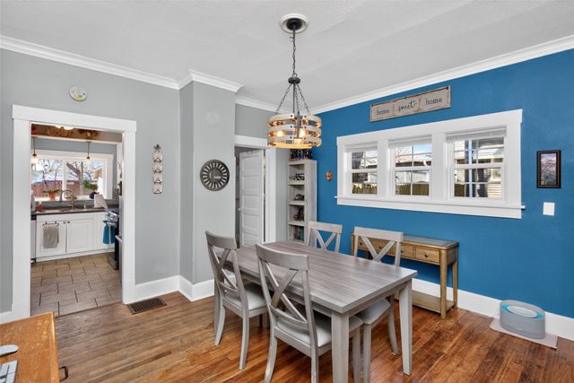 6102 S Union Street, Des Moines, IA 50315