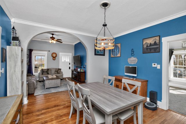 6102 S Union Street, Des Moines, IA 50315