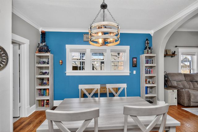 6102 S Union Street, Des Moines, IA 50315