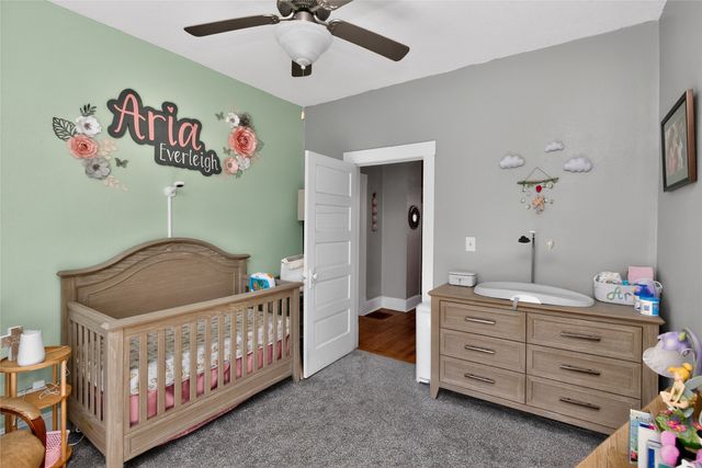 6102 S Union Street, Des Moines, IA 50315