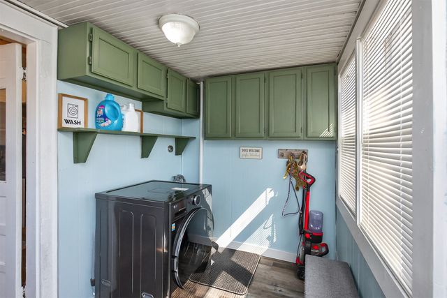 6102 S Union Street, Des Moines, IA 50315