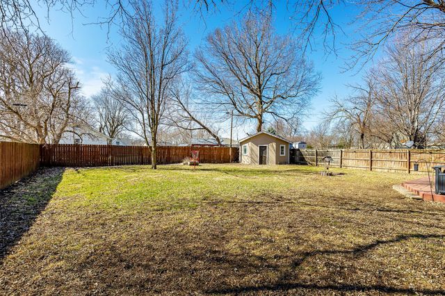 6102 S Union Street, Des Moines, IA 50315