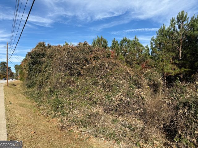 8638 Webb Road, Riverdale, GA 30274