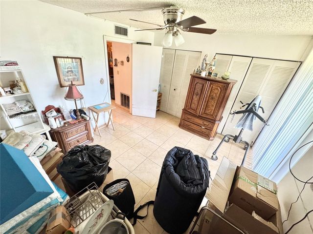 9021 Sunrise Lakes Blvd 104, Sunrise, FL 33322