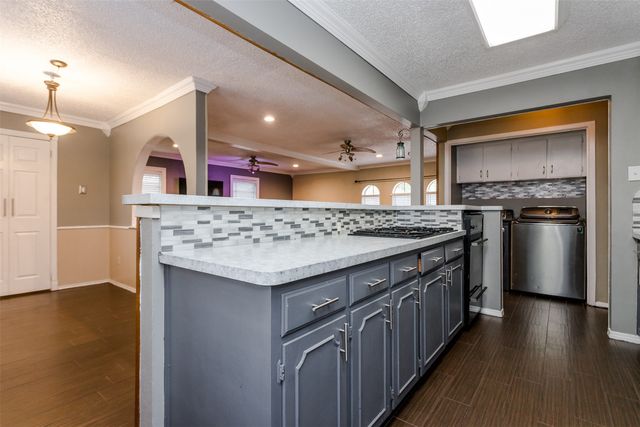 2517 Rosewood Drive, Mesquite, TX 75150