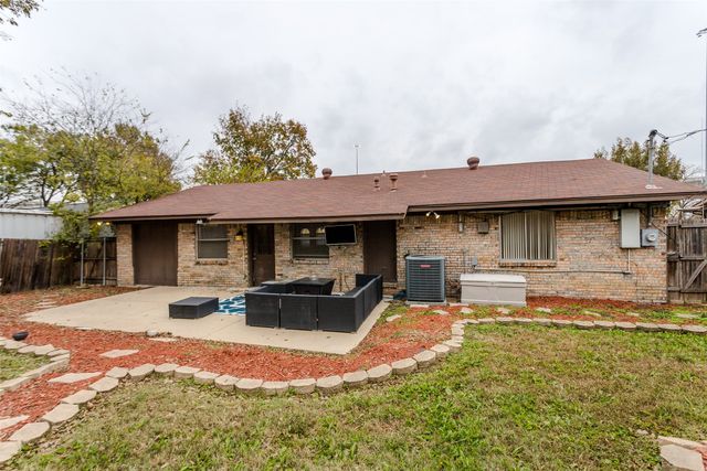 2517 Rosewood Drive, Mesquite, TX 75150