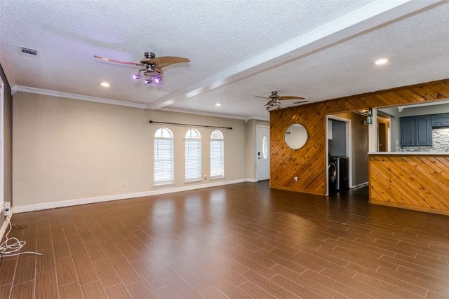 2517 Rosewood Drive, Mesquite, TX 75150