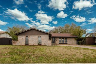 2517 Rosewood Drive, Mesquite, TX 75150