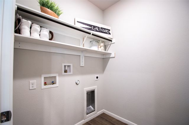 8905 Wheat Penny Court, Fort Worth, TX 76131