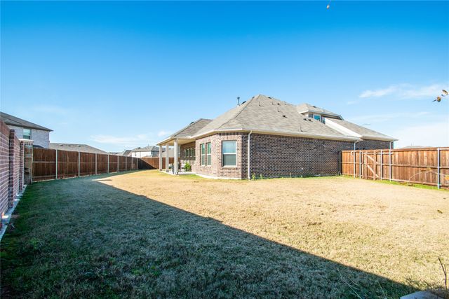 8905 Wheat Penny Court, Fort Worth, TX 76131