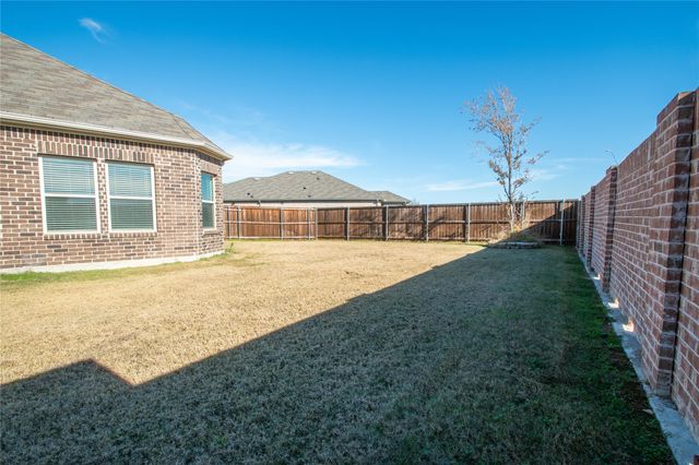 8905 Wheat Penny Court, Fort Worth, TX 76131