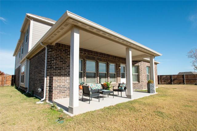 8905 Wheat Penny Court, Fort Worth, TX 76131