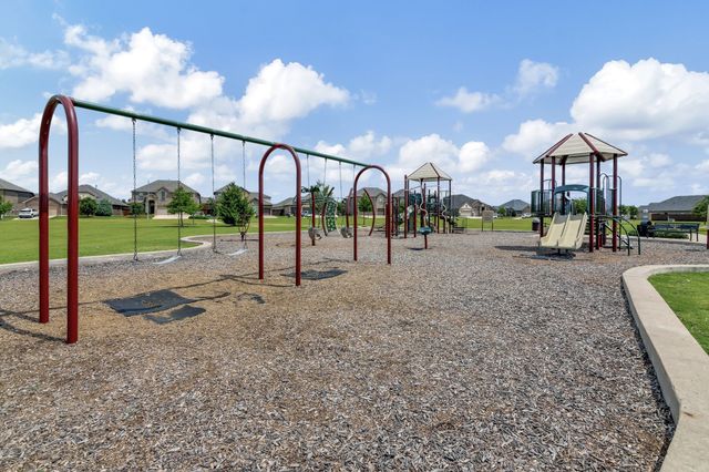 8905 Wheat Penny Court, Fort Worth, TX 76131