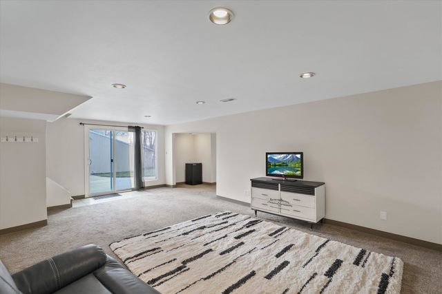 2321 W Dalton Ave, Spokane, WA 99205