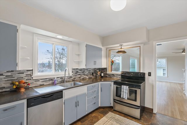 2321 W Dalton Ave, Spokane, WA 99205