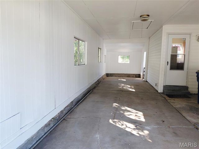 12050 Providence Lane, Maryland Heights, MO 63043