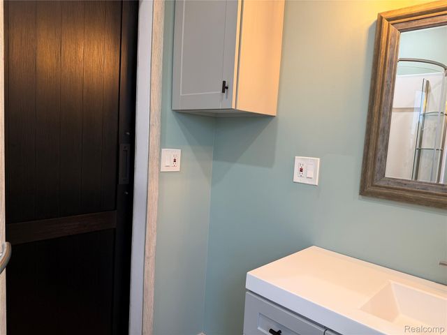 36268 Schley Avenue, Westland, MI 48186