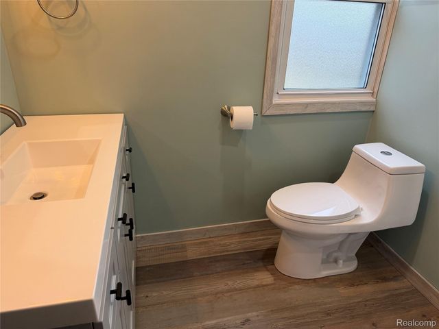 36268 Schley Avenue, Westland, MI 48186