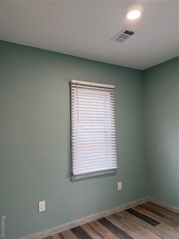 36268 Schley Avenue, Westland, MI 48186