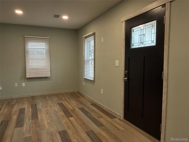 36268 Schley Avenue, Westland, MI 48186