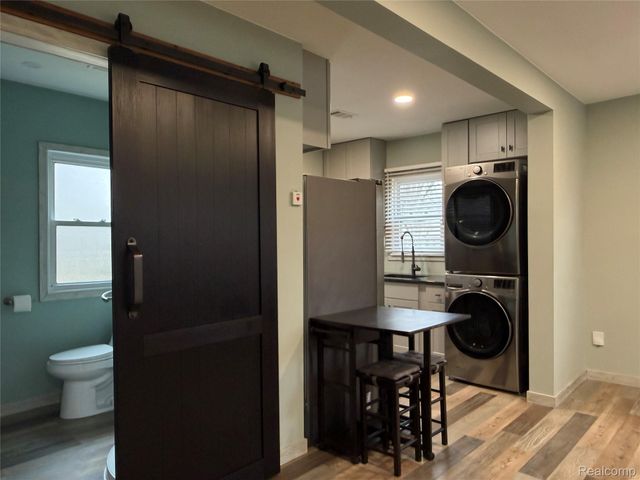 36268 Schley Avenue, Westland, MI 48186