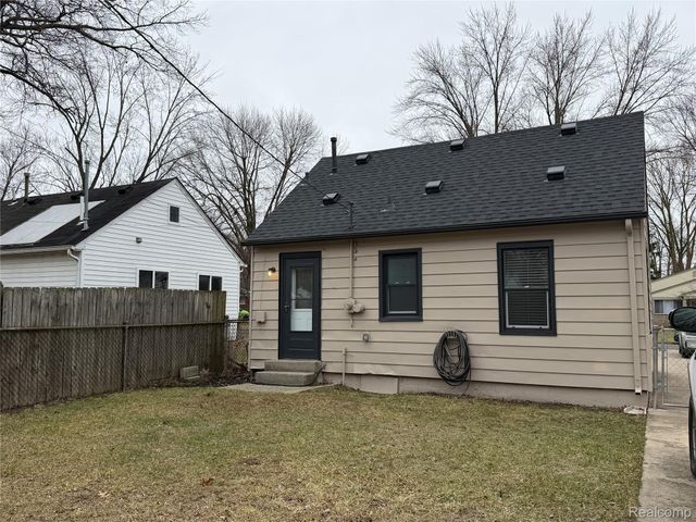 36268 Schley Avenue, Westland, MI 48186