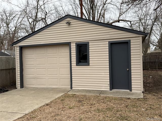 36268 Schley Avenue, Westland, MI 48186