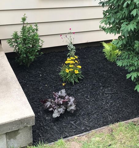 36268 Schley Avenue, Westland, MI 48186