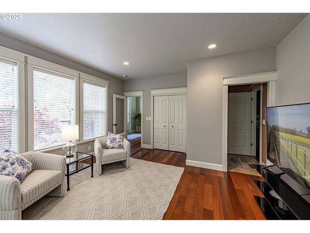 2631 PARK FOREST Dr, Eugene, OR 97405