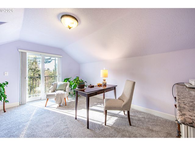 2631 PARK FOREST Dr, Eugene, OR 97405