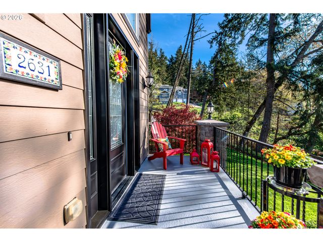 2631 PARK FOREST Dr, Eugene, OR 97405