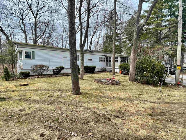 86 Brown Avenue, Seabrook, NH 03874