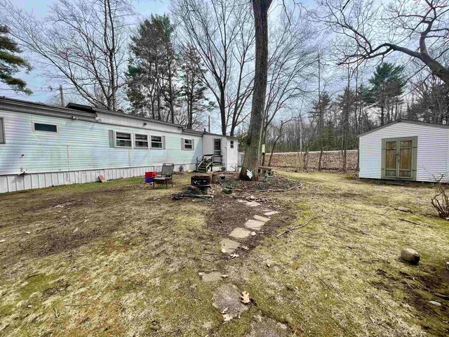 86 Brown Avenue, Seabrook, NH 03874