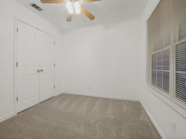 3335 Kelley Drive, Grand Prairie, TX 75052
