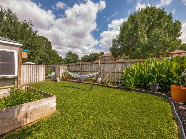 3335 Kelley Drive, Grand Prairie, TX 75052