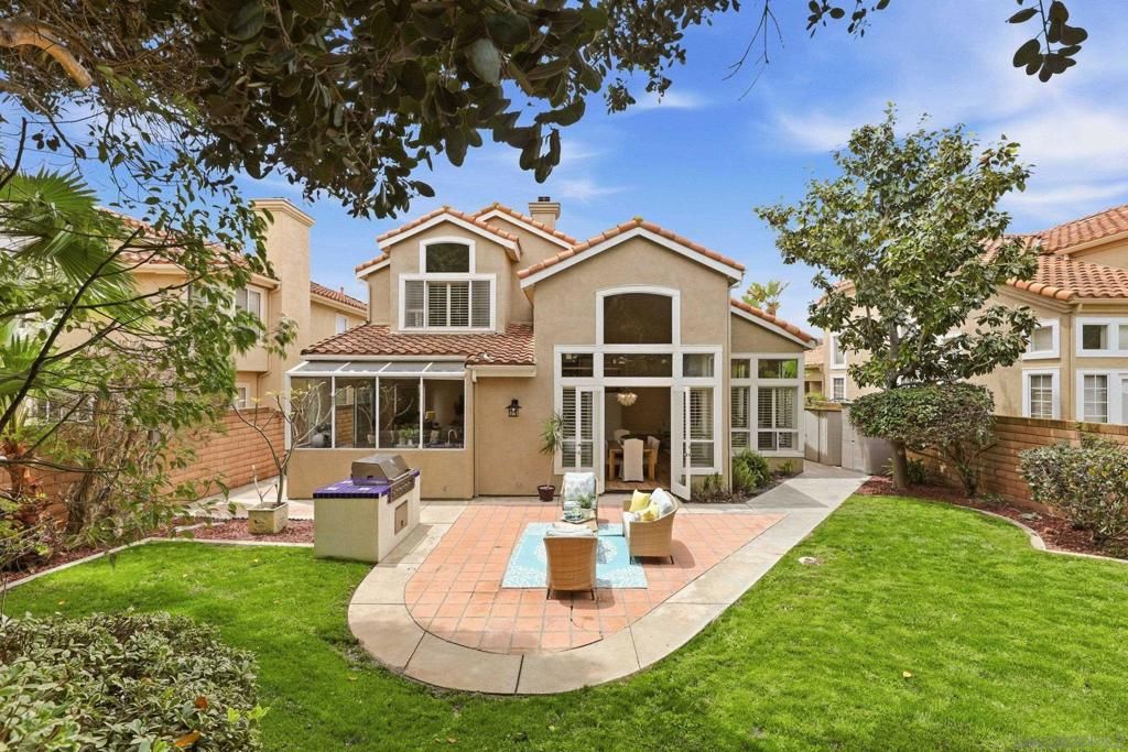 Image 11 of property listing at 8474 Hopseed, San Diego, CA 92129