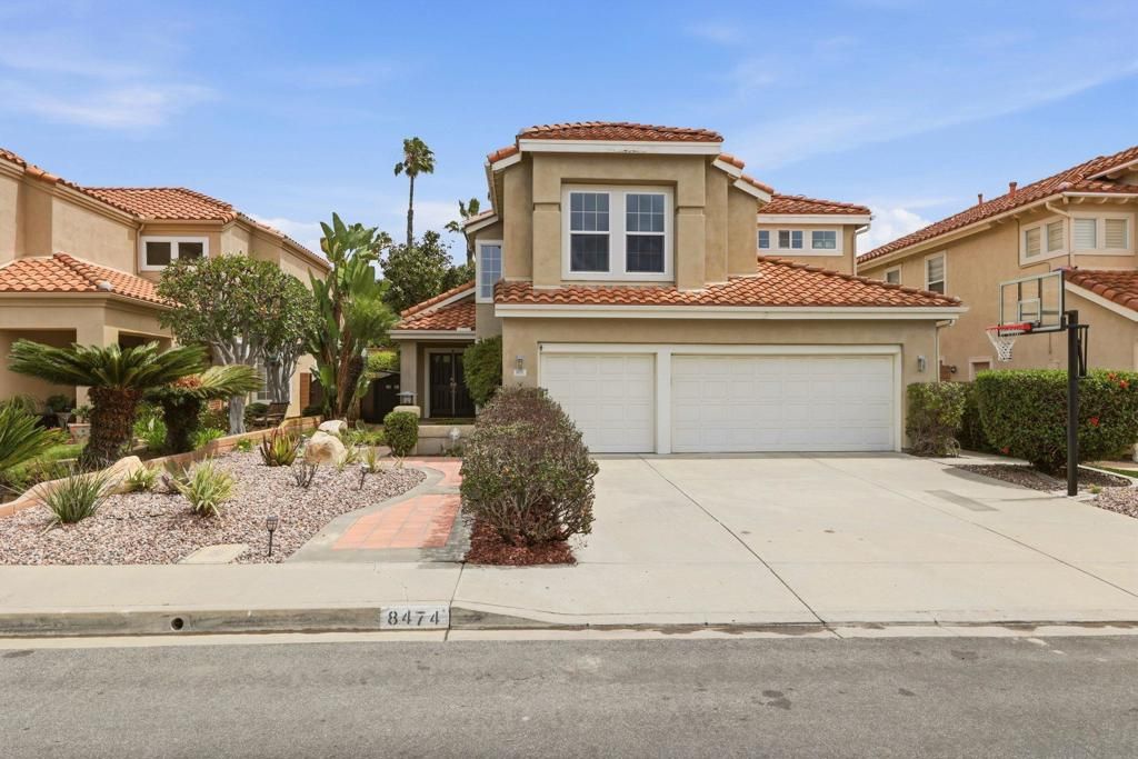 Image 2 of property listing at 8474 Hopseed, San Diego, CA 92129