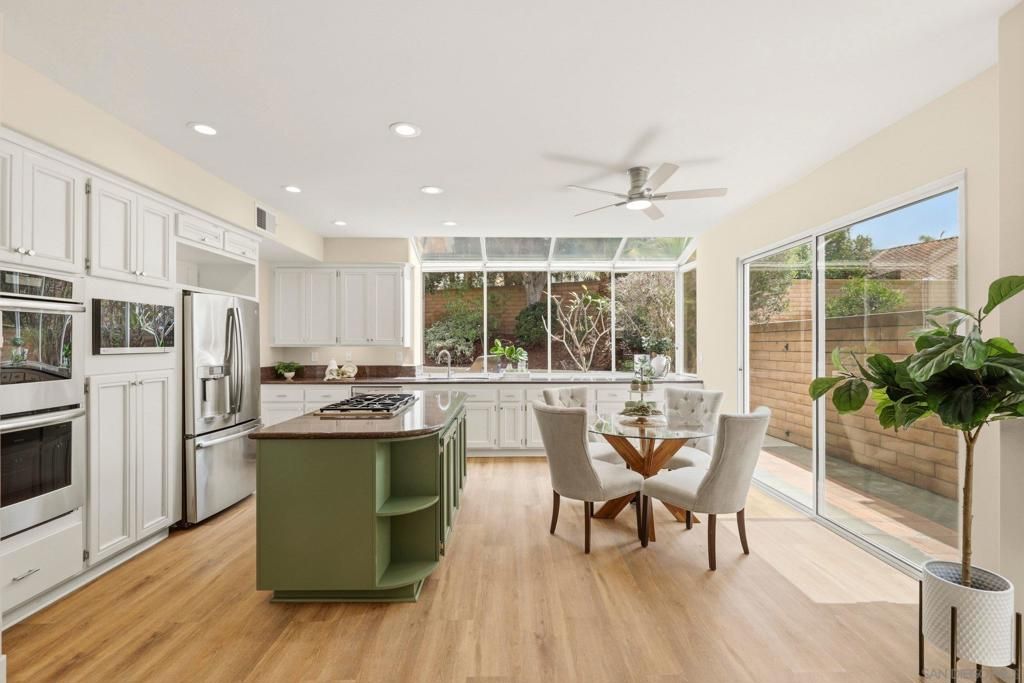 Image 21 of property listing at 8474 Hopseed, San Diego, CA 92129