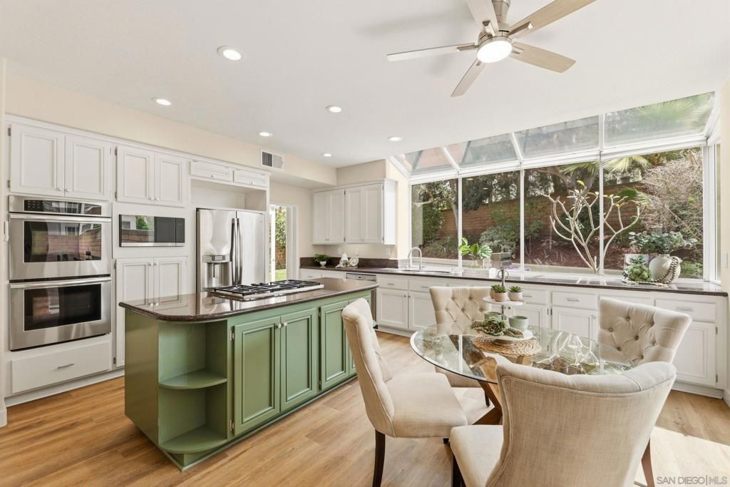 Image 22 of property listing at 8474 Hopseed, San Diego, CA 92129
