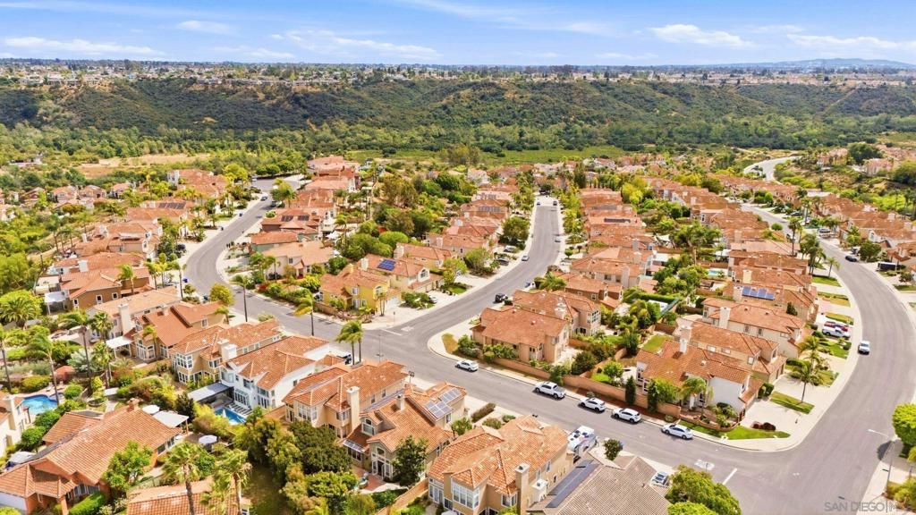Image 45 of property listing at 8474 Hopseed, San Diego, CA 92129