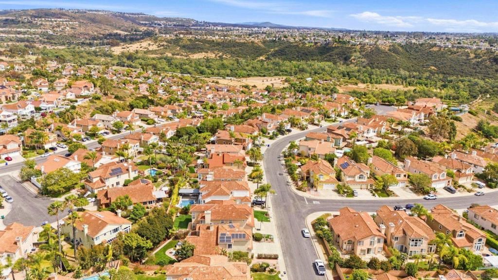 Image 46 of property listing at 8474 Hopseed, San Diego, CA 92129