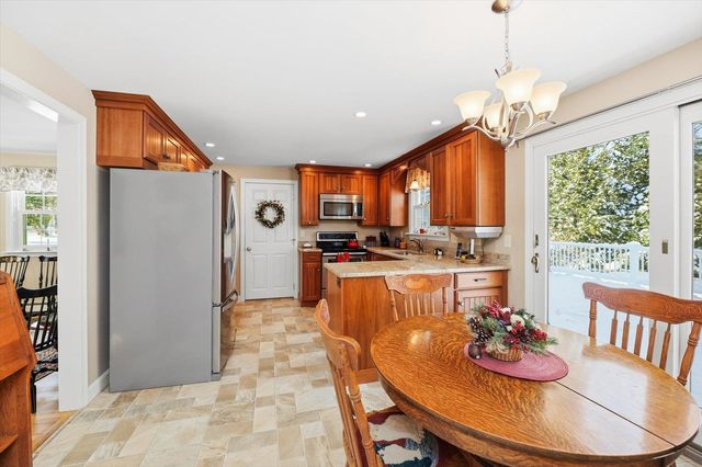 65 Currier Avenue, Peterborough, NH 03458