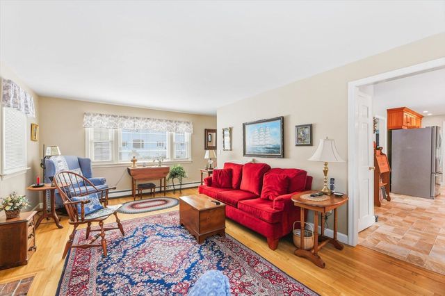 65 Currier Avenue, Peterborough, NH 03458