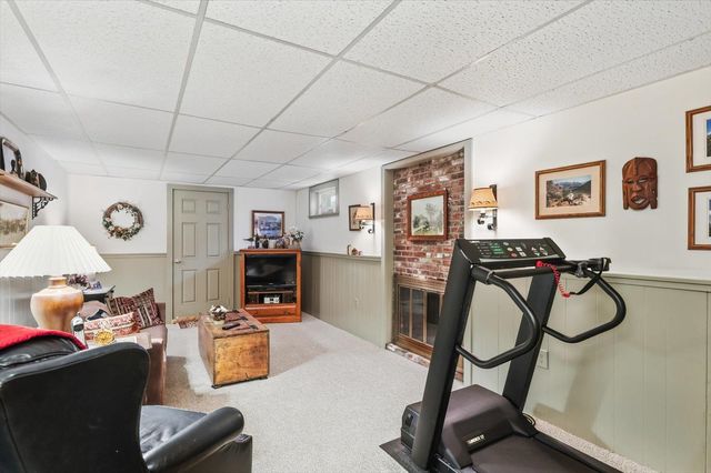 65 Currier Avenue, Peterborough, NH 03458